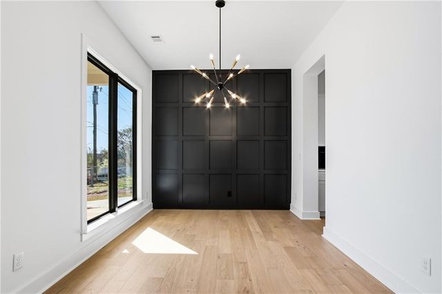 1195 Warfield NW Street, Atlanta, GA 30318