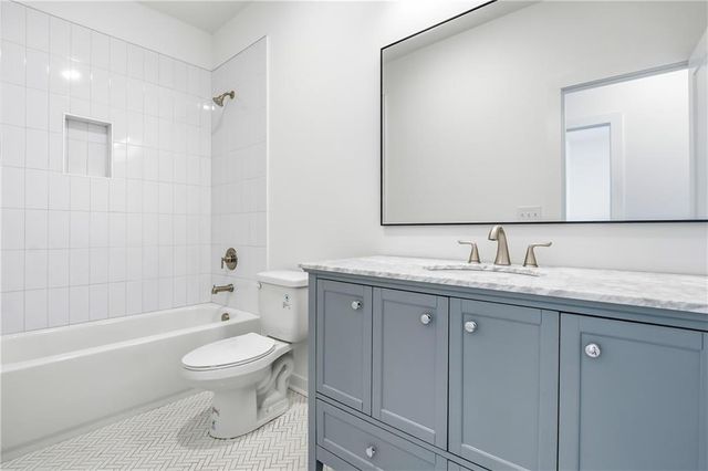 1195 Warfield NW Street, Atlanta, GA 30318