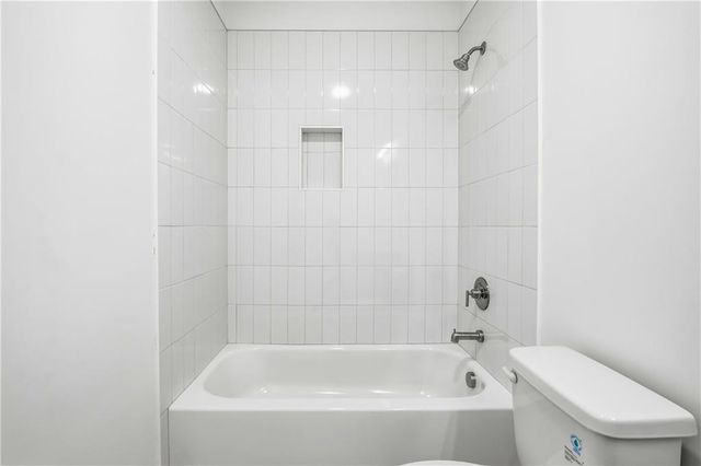 1195 Warfield NW Street, Atlanta, GA 30318