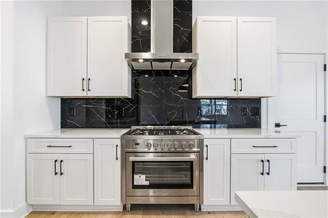 1195 Warfield NW Street, Atlanta, GA 30318