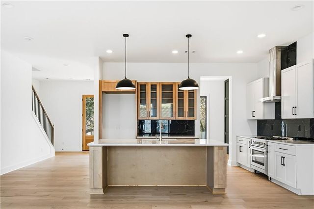 1195 Warfield NW Street, Atlanta, GA 30318