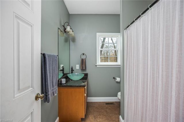 359 Marigold Lane, Lexington, NC 27292