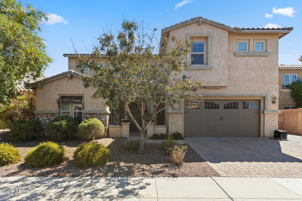 18387 W PARADISE Lane, Surprise, AZ 85388 — photo 2
