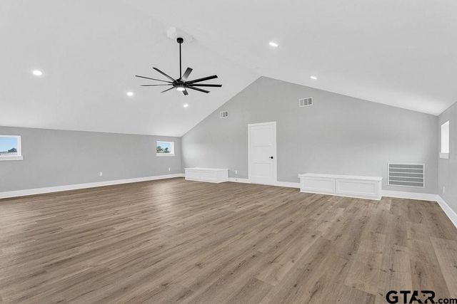 3255 VZ County Road 2120, Canton, TX 75103