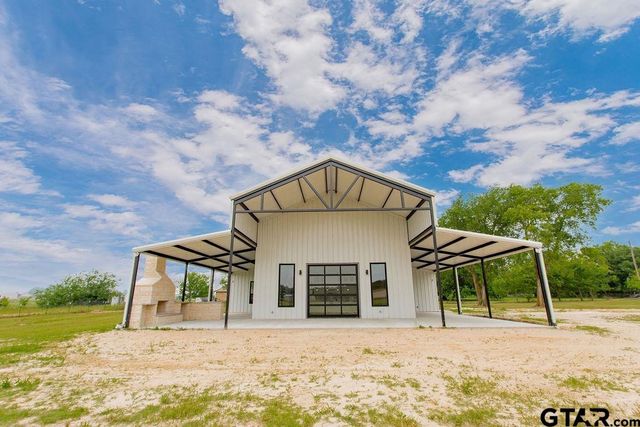 3255 VZ County Road 2120, Canton, TX 75103