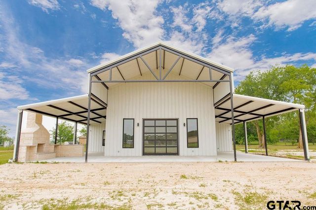 3255 VZ County Road 2120, Canton, TX 75103