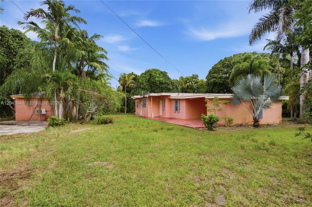 15401 SW 240th St, Homestead, FL 33032