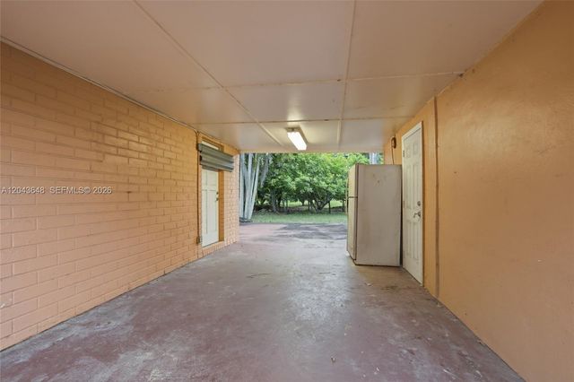 15401 SW 240th St, Homestead, FL 33032
