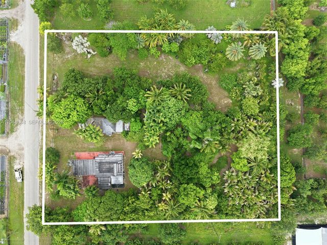 15401 SW 240th St, Homestead, FL 33032
