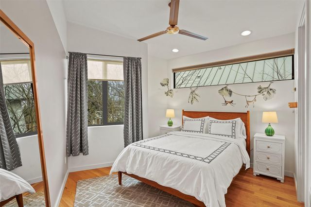 909 W Johanna ST A, Austin, TX 78704