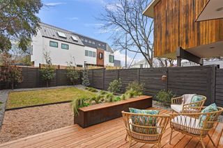 909 W Johanna ST A, Austin, TX 78704