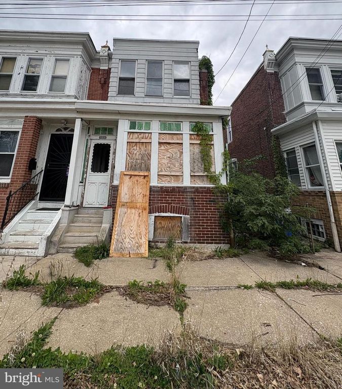 2831 S 81ST ST, Philadelphia, PA 19153