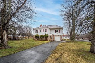 8465 Transit Road, Clarence, NY 14051