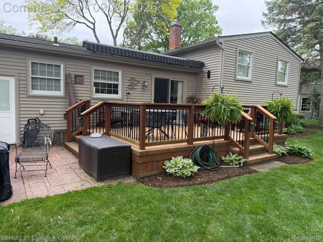 3875 Elizabeth Drive, Troy, MI 48084