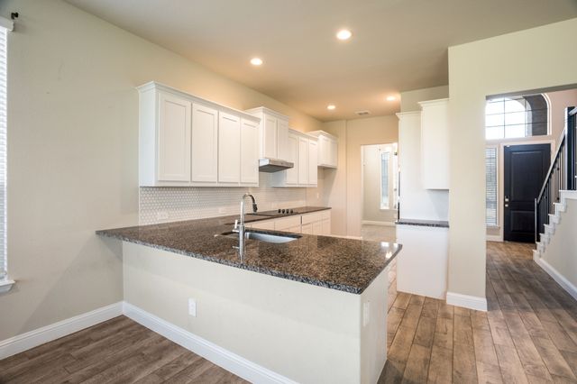 626 Poppie Lane, Midlothian, TX 76065