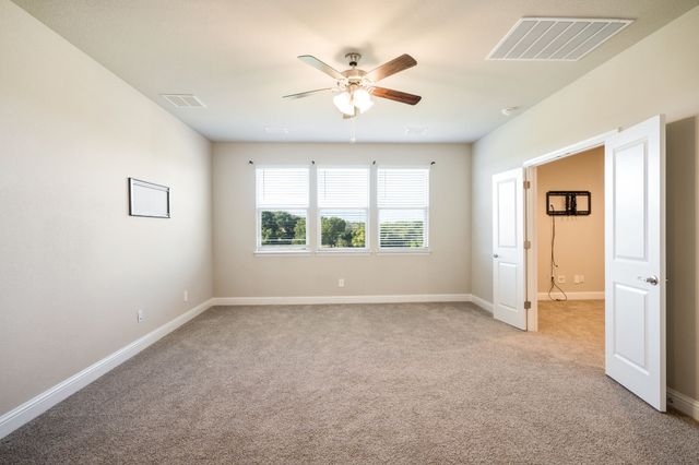 626 Poppie Lane, Midlothian, TX 76065