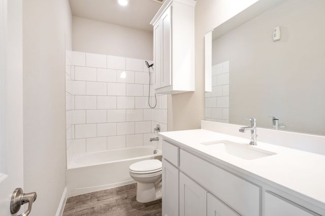 626 Poppie Lane, Midlothian, TX 76065