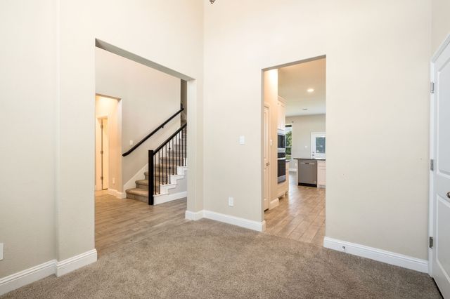 626 Poppie Lane, Midlothian, TX 76065
