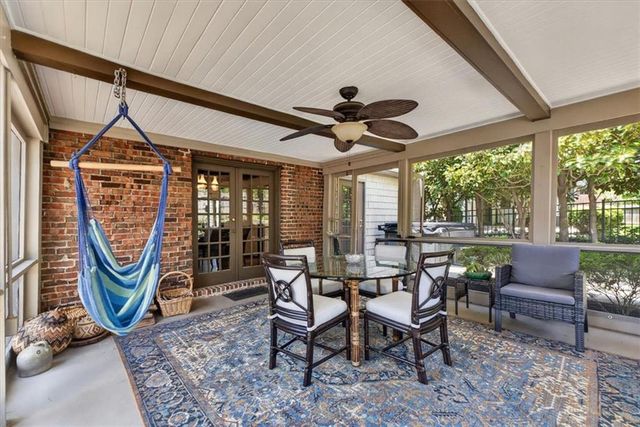 4951 State Line Road, Kansas City, MO 64112