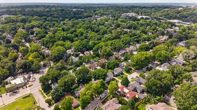 4951 State Line Road, Kansas City, MO 64112
