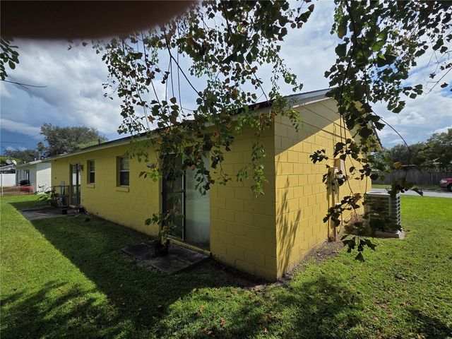 221 CITRUS DRIVE, Kissimmee, FL 34743