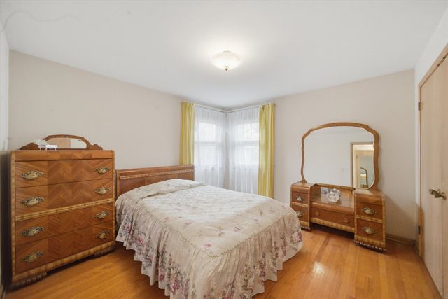 2721 N Nordica Avenue, Chicago, IL 60707