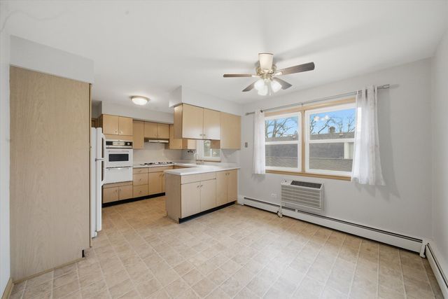 2721 N Nordica Avenue, Chicago, IL 60707