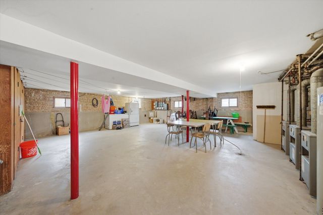 2721 N Nordica Avenue, Chicago, IL 60707