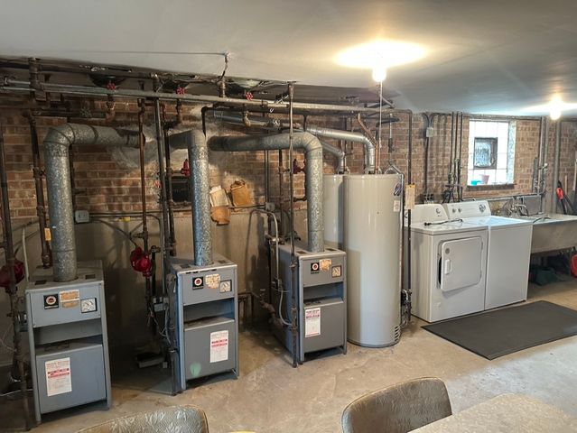 2721 N Nordica Avenue, Chicago, IL 60707