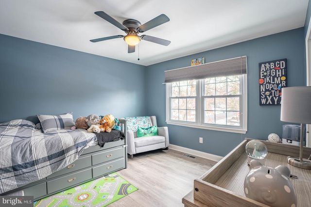 601 TALLOWOOD LN, Mount Laurel, NJ 08054