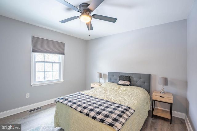 601 TALLOWOOD LN, Mount Laurel, NJ 08054