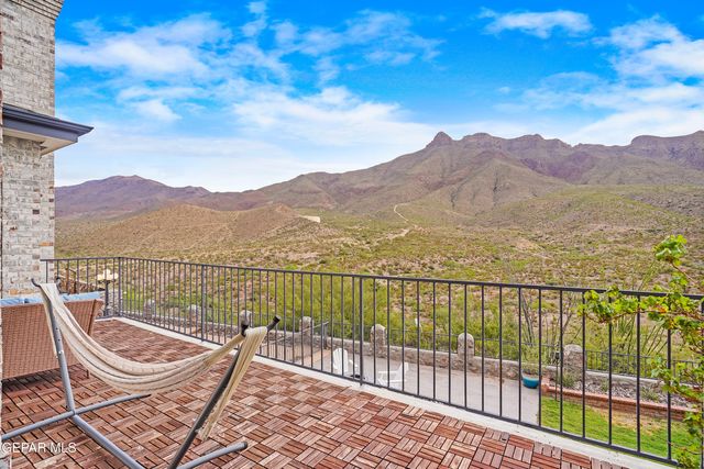 5864 VIA CUESTA Drive, El Paso, TX 79912
