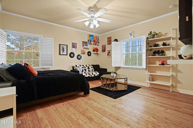 5864 VIA CUESTA Drive, El Paso, TX 79912