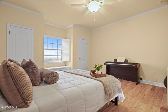 5864 VIA CUESTA Drive, El Paso, TX 79912
