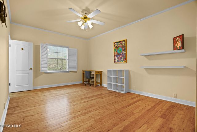 5864 VIA CUESTA Drive, El Paso, TX 79912