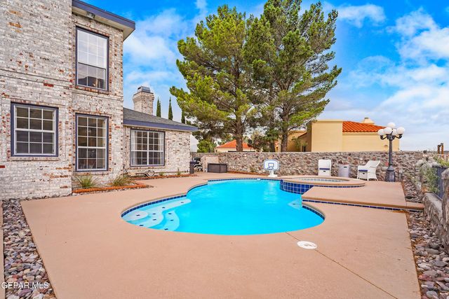 5864 VIA CUESTA Drive, El Paso, TX 79912