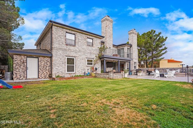 5864 VIA CUESTA Drive, El Paso, TX 79912