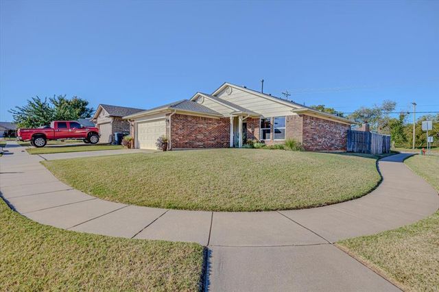2501 Flame Lily Road, Oklahoma City, OK 73128