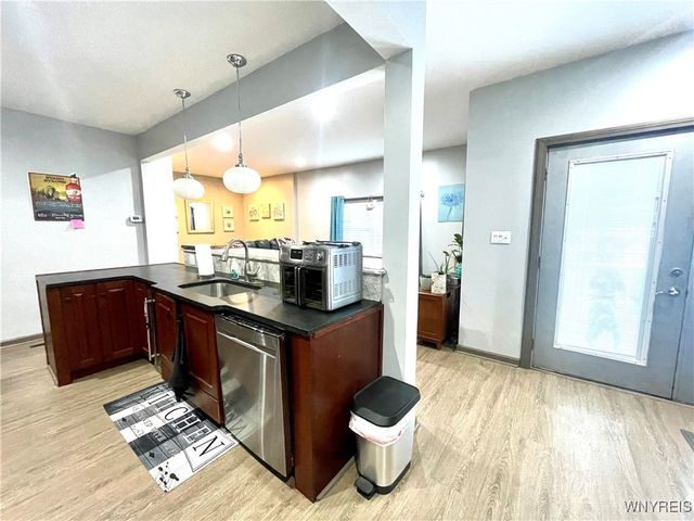 29 Garvey Avenue, Buffalo, NY 14220