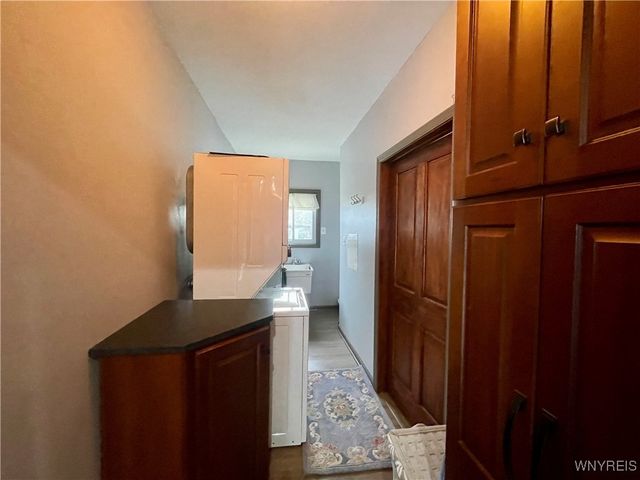 29 Garvey Avenue, Buffalo, NY 14220