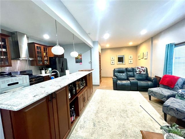 29 Garvey Avenue, Buffalo, NY 14220