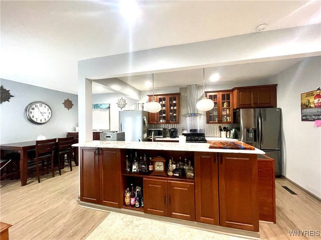 29 Garvey Avenue, Buffalo, NY 14220