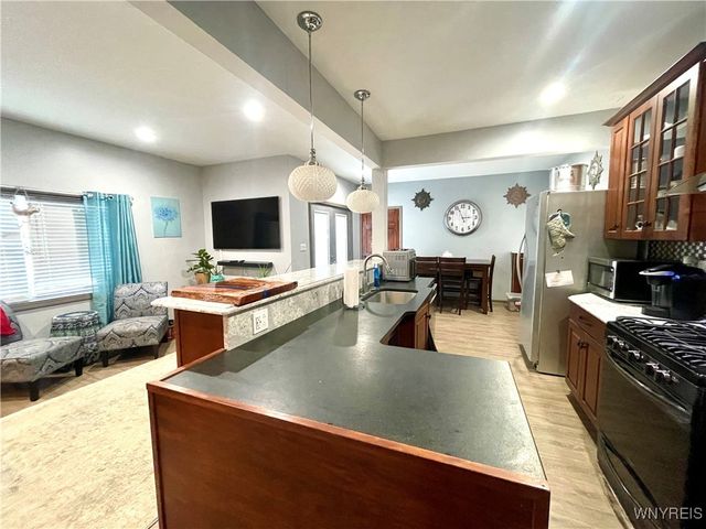 29 Garvey Avenue, Buffalo, NY 14220