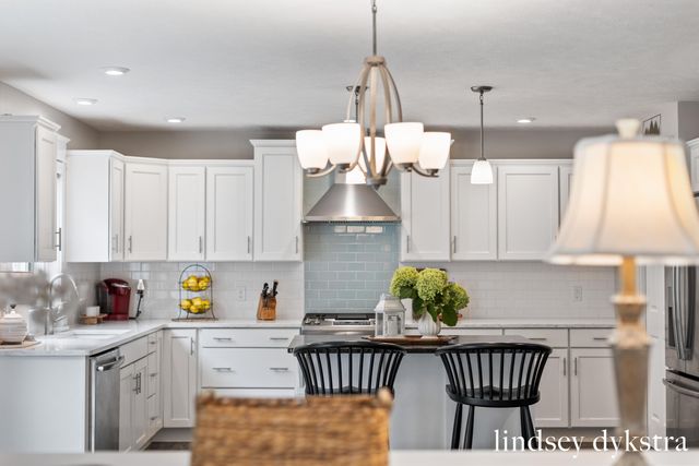 4238 Oak Timbers Drive NE, Grand Rapids, MI 49525