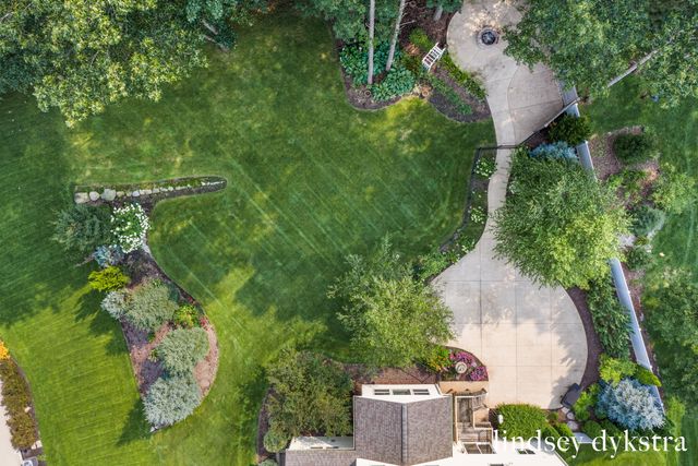 4238 Oak Timbers Drive NE, Grand Rapids, MI 49525
