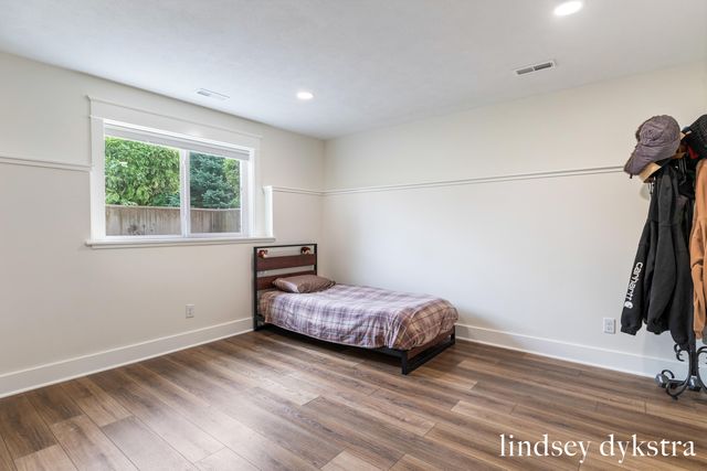 4238 Oak Timbers Drive NE, Grand Rapids, MI 49525