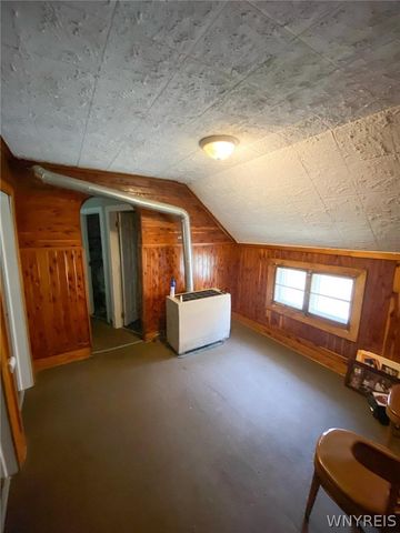 81 Kingston Place, Buffalo, NY 14210