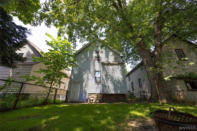 81 Kingston Place, Buffalo, NY 14210