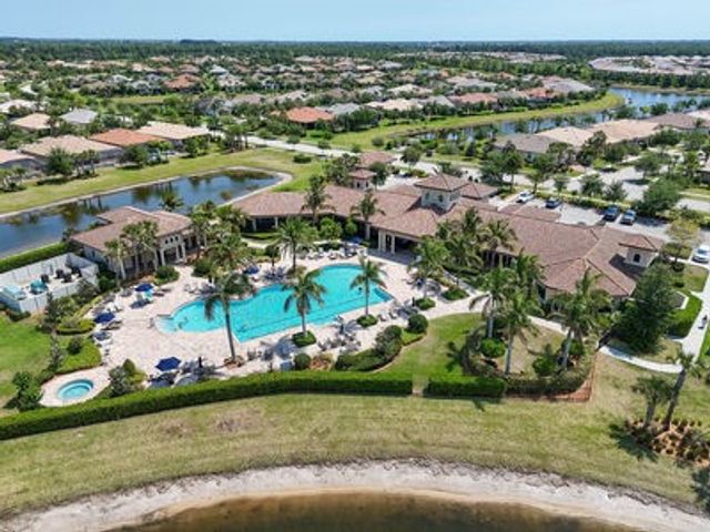 4454 Beauty Leaf Circle, Vero Beach, FL 32967