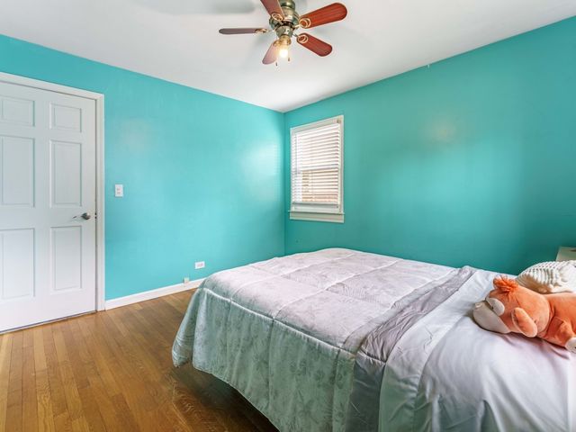 301 W Lonnquist Boulevard, Mount Prospect, IL 60056